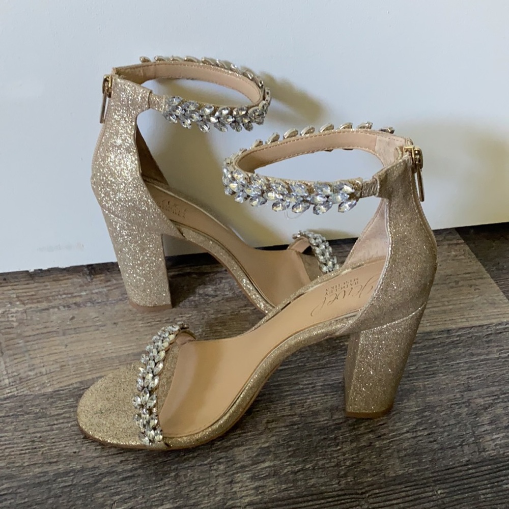 GOLD Jewel by Badgley Mischka Heels